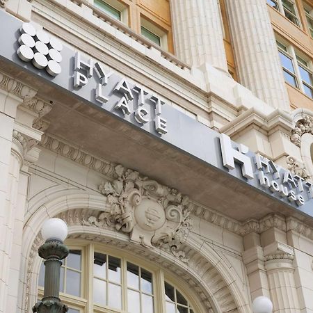 Hyatt Place Chicago Medical/University District Hotel Exterior photo