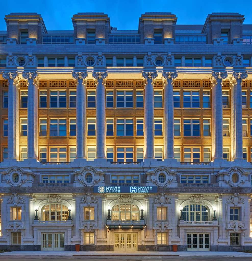 Hyatt Place Chicago Medical/University District Hotel Exterior photo